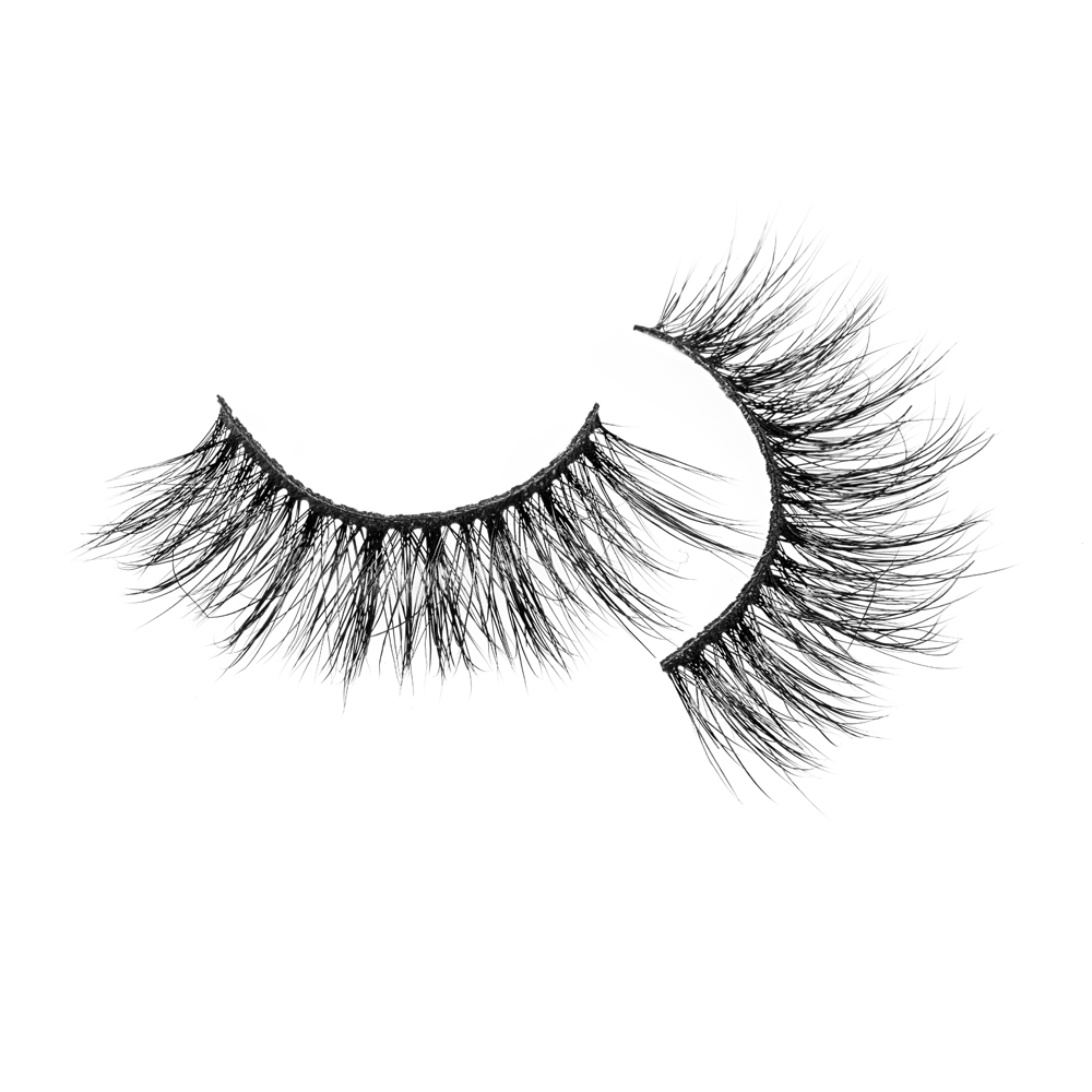 good looking lashes.jpg